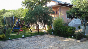 Holiday house with a swimming pool Zadar - Diklo, Zadar - 11700